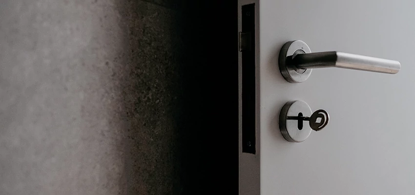 Front Door Handle Repair And Installation in Downey, CA