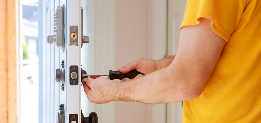 Eviction Locksmith For Key Fob Replacement Services in Downey, CA